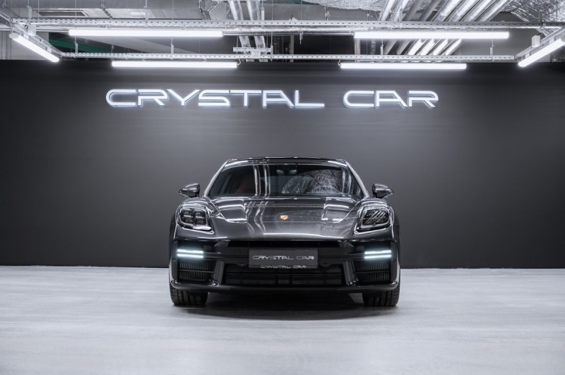 Porsche Panamera III — 2025