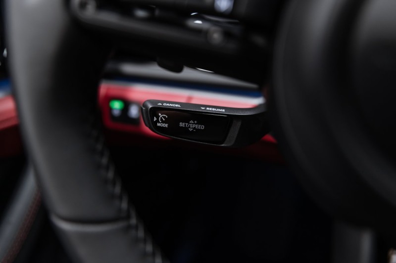 Porsche Panamera III — 2025