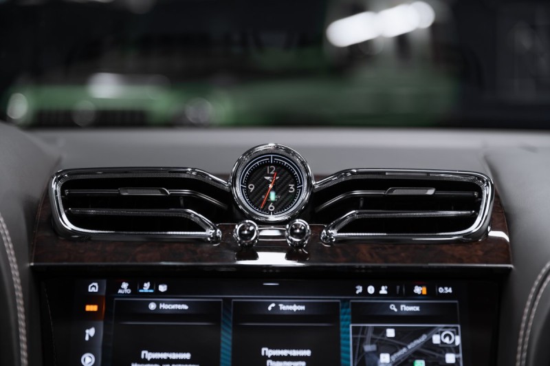Bentley Bentayga I Рестайлинг — 2021