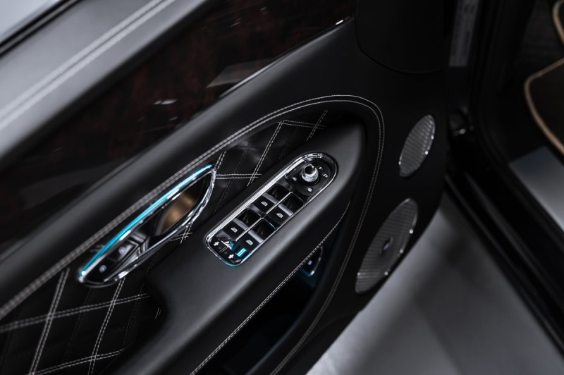 Bentley Bentayga I Рестайлинг — 2021