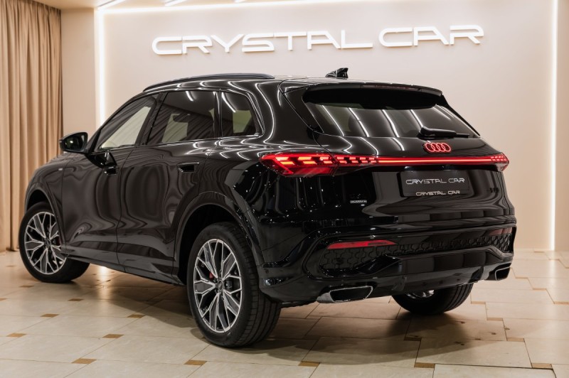 AUDI Q5 40 TFSI - 2026
