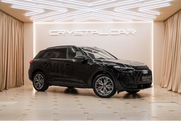 AUDI Q5 GU (2024—2026) Exclusive - 2026