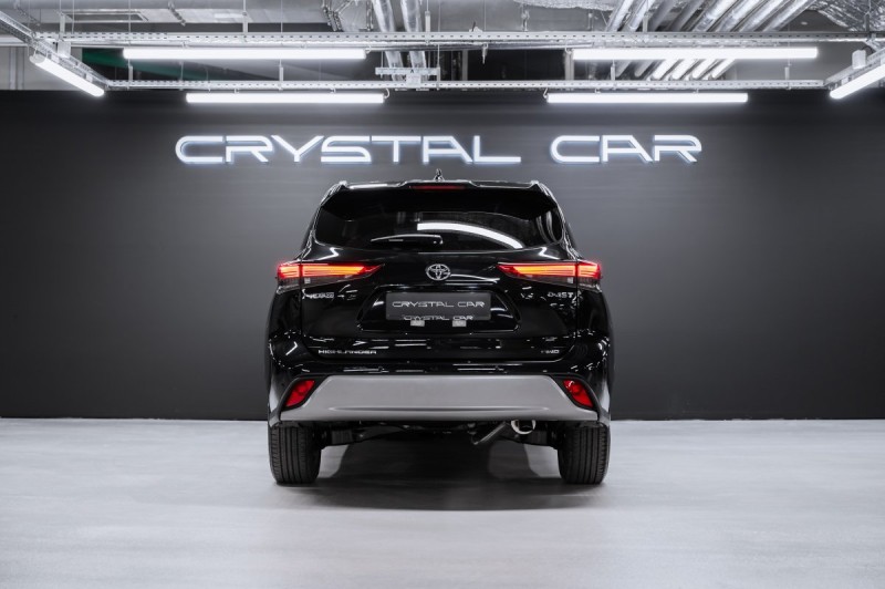 TOYOTA HIGHLANDER Supreme - 2025