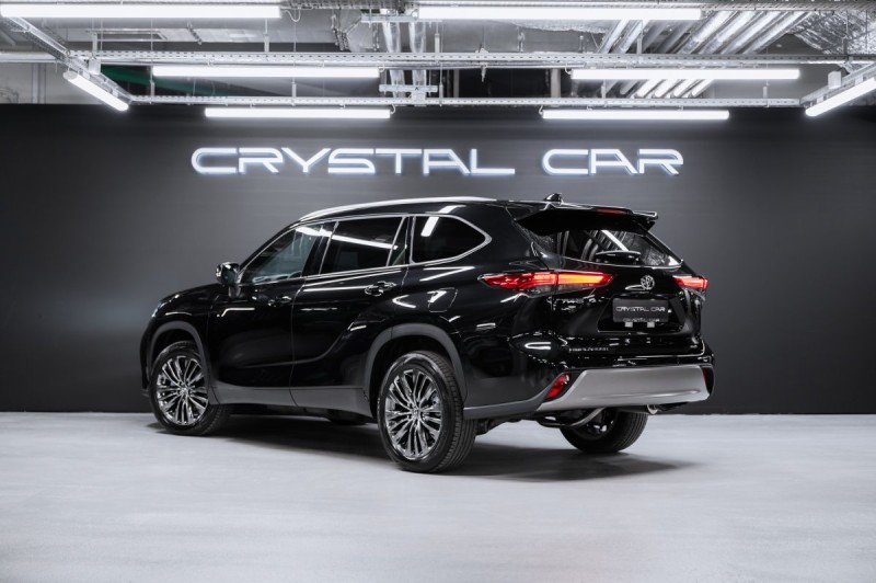 TOYOTA HIGHLANDER Supreme - 2025