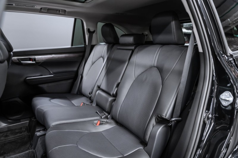 TOYOTA HIGHLANDER Supreme - 2025