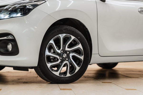 SUZUKI BALENO III (2022—2026) Базовая - 2022