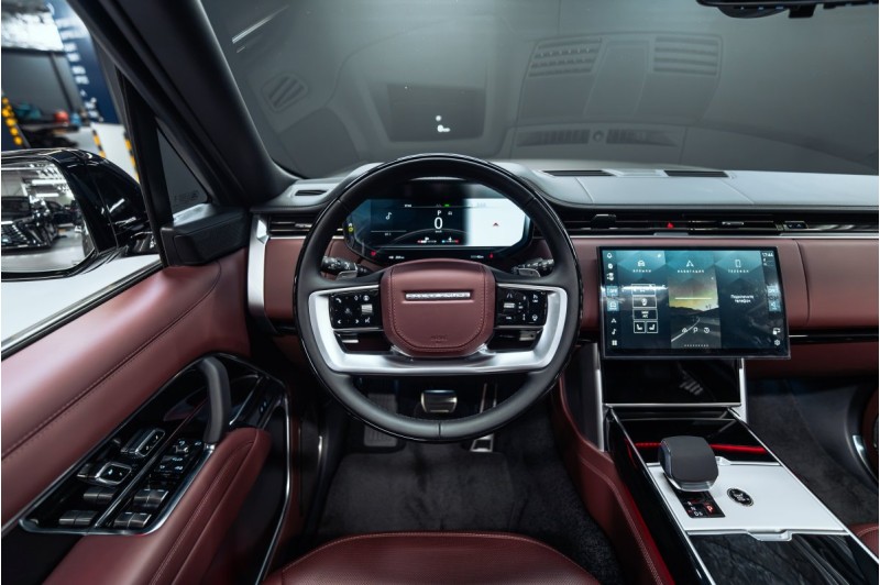 LAND ROVER RANGE ROVER V — 2026