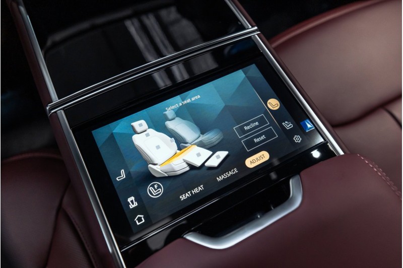 LAND ROVER RANGE ROVER V — 2026