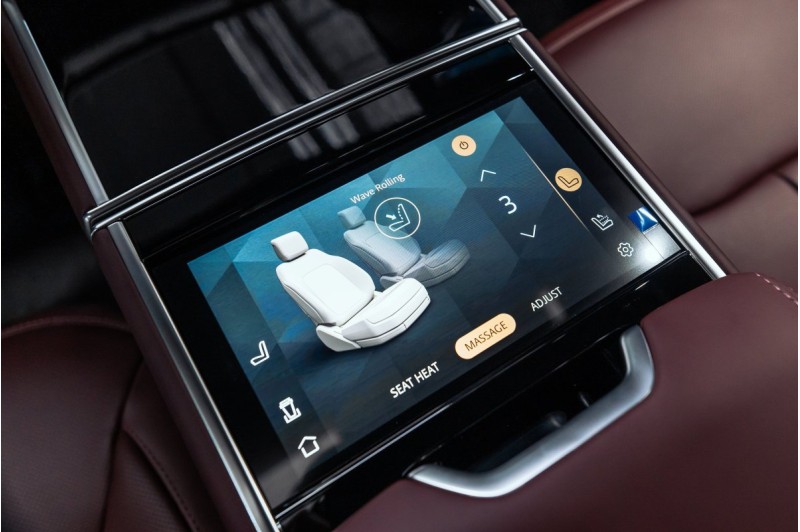 LAND ROVER RANGE ROVER V — 2026