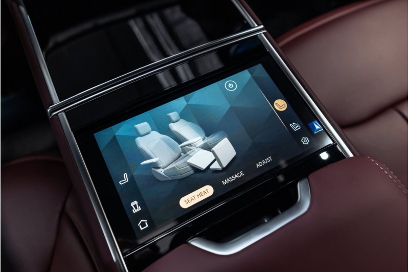 LAND ROVER RANGE ROVER V — 2026
