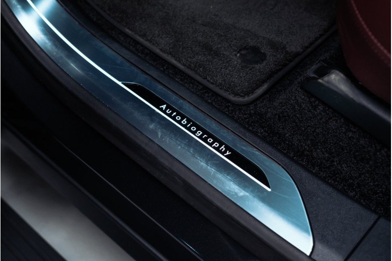 LAND ROVER RANGE ROVER V — 2026
