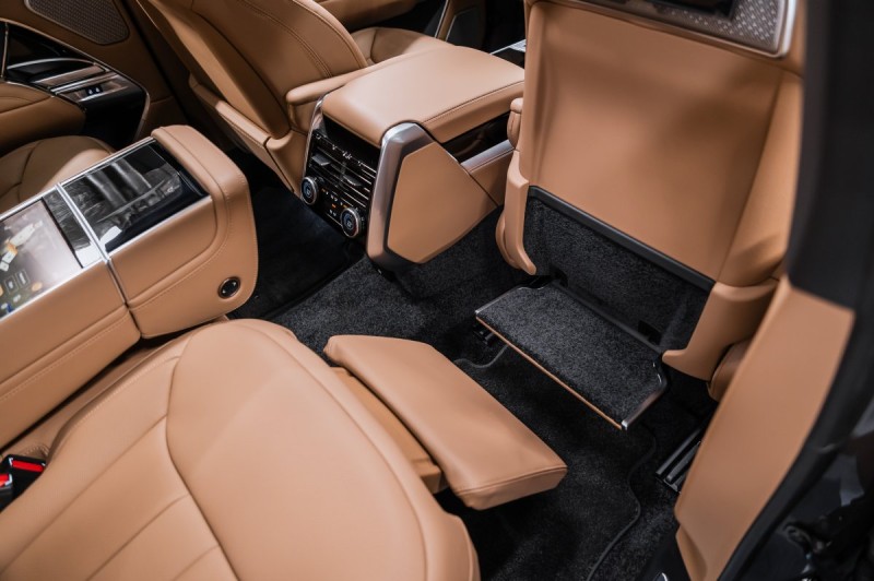 Land Rover Range Rover V — 2026