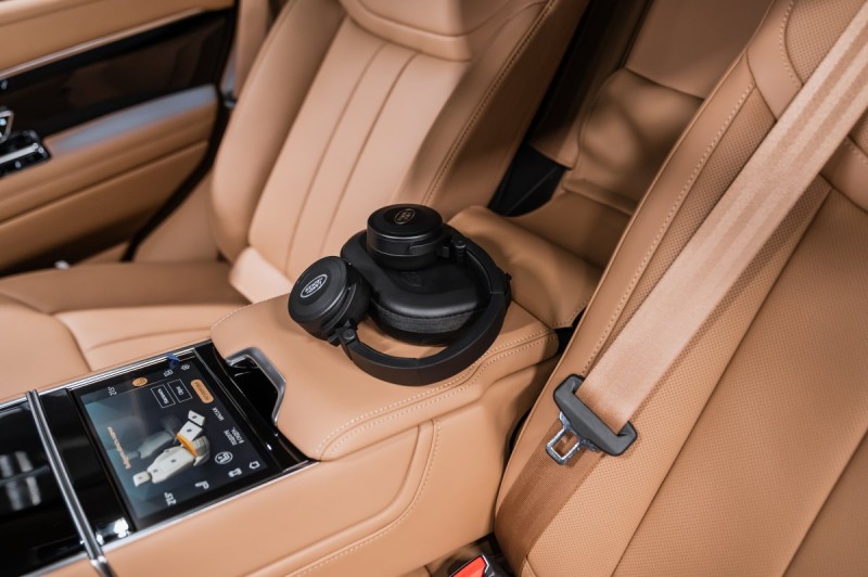 Land Rover Range Rover V — 2026