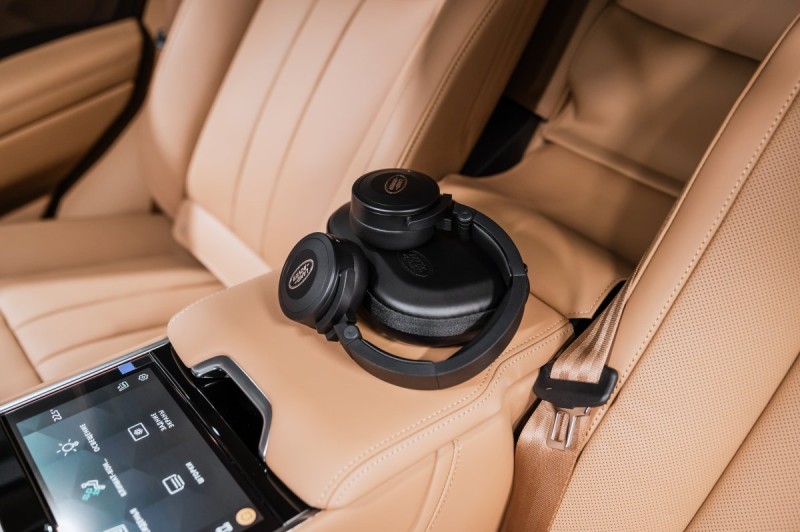 Land Rover Range Rover V — 2026