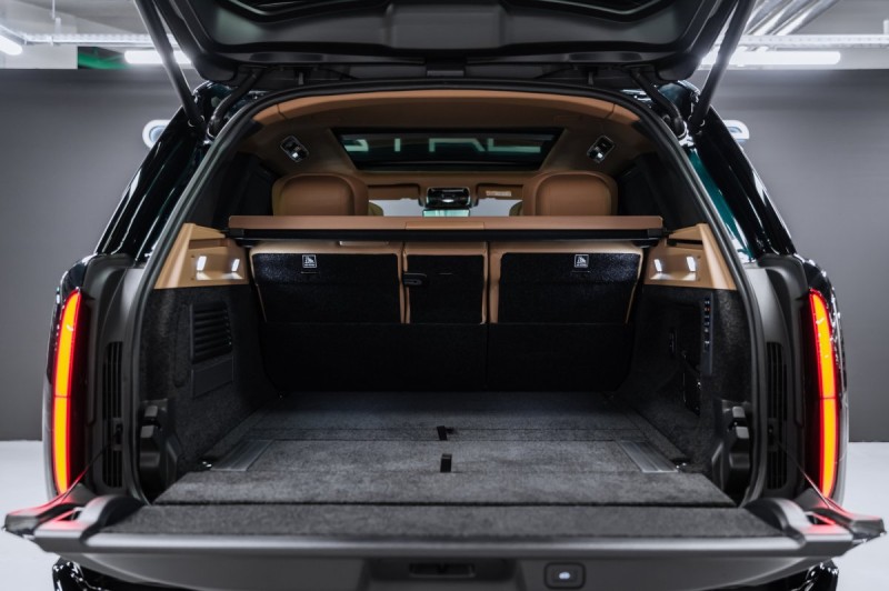 Land Rover Range Rover V — 2026