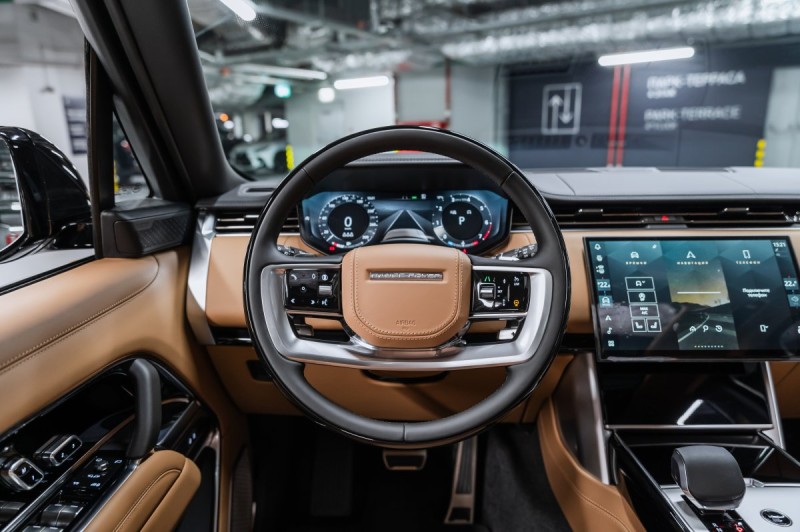 Land Rover Range Rover V — 2026