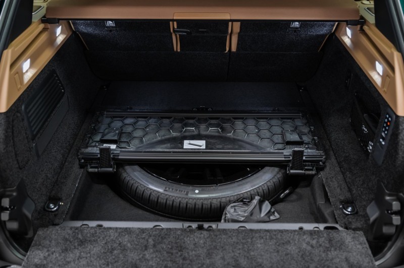 Land Rover Range Rover V — 2026