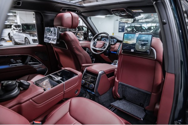 Land Rover Range Rover V (2021—2026) Autobiography - 2026