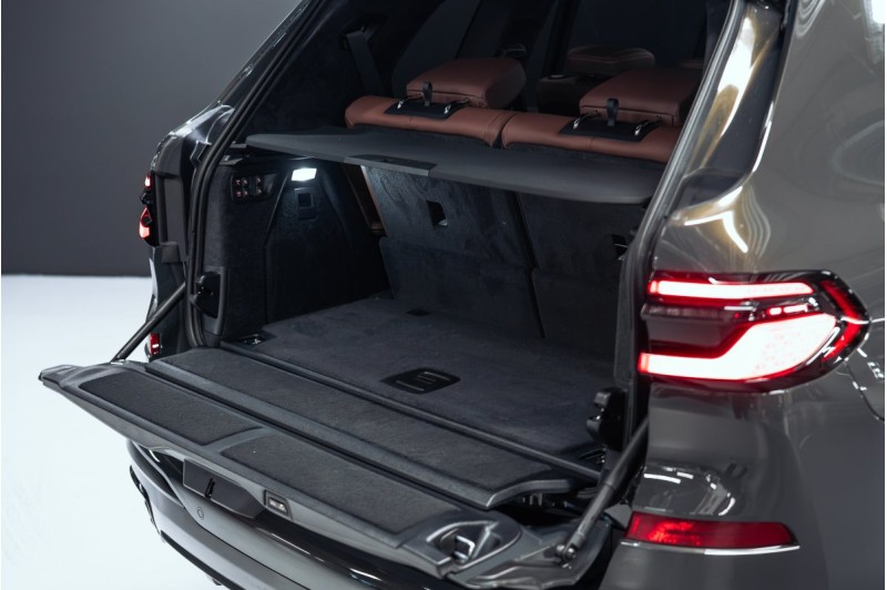 BMW X7 40D G07 рестайлинг — 2026