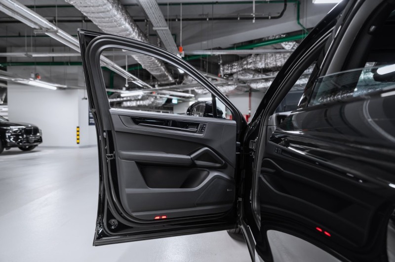 Porsche Cayenne Coupe III рестайлинг — 2026