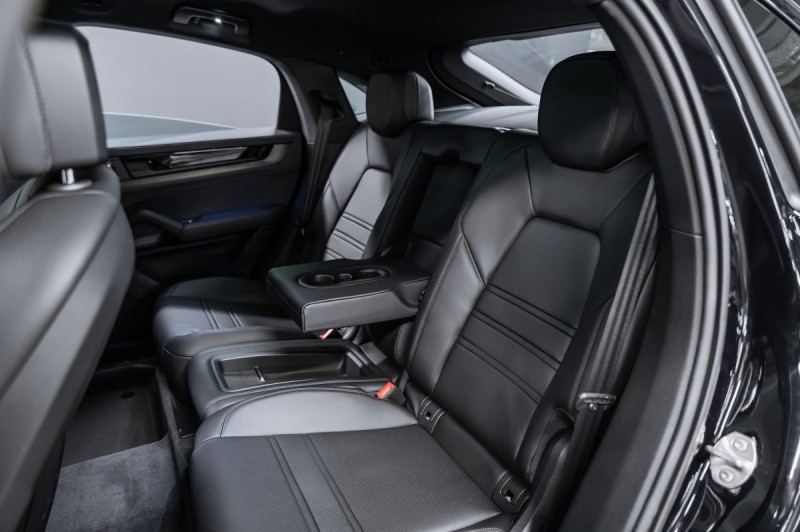 Porsche Cayenne Coupe III рестайлинг — 2026
