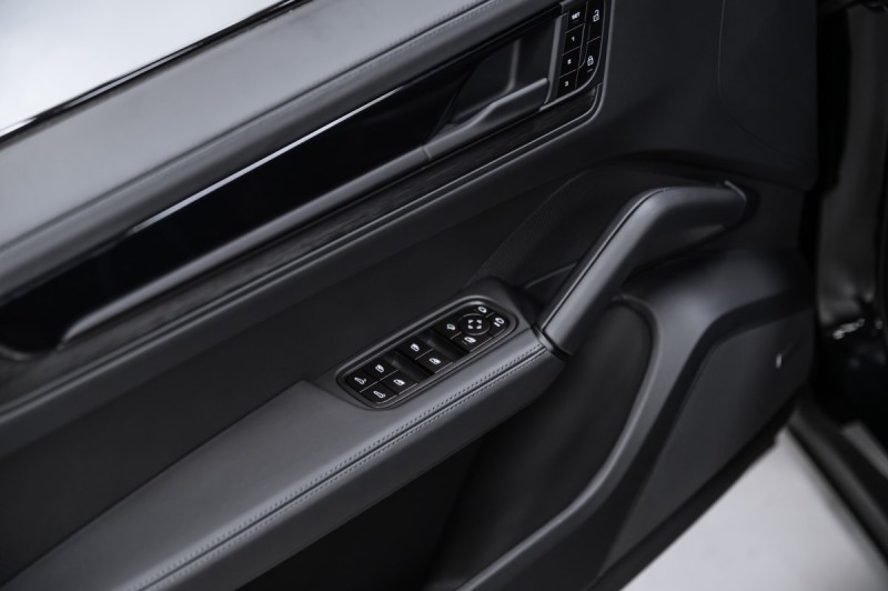 Porsche Cayenne Coupe III рестайлинг — 2026