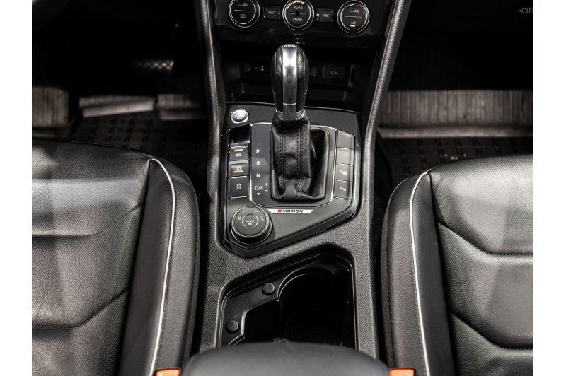 Volkswagen Tiguan II — 2017