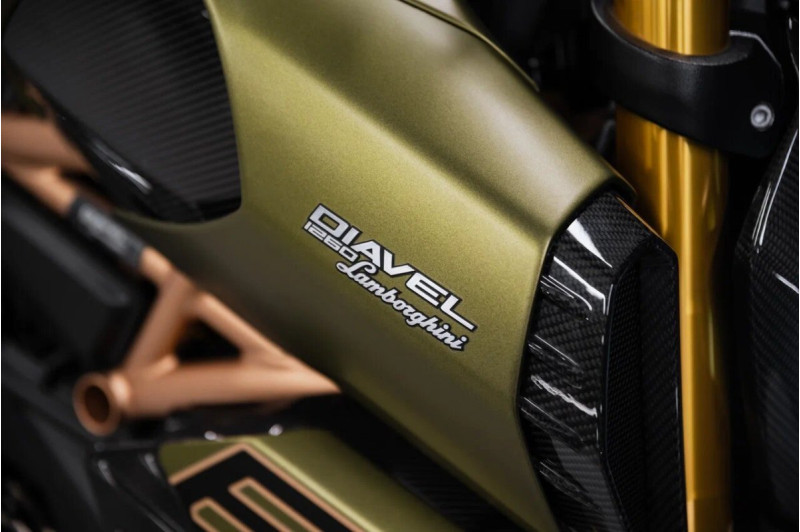Ducati DIAVEL 1260 LAMBORGHINI - 2021
