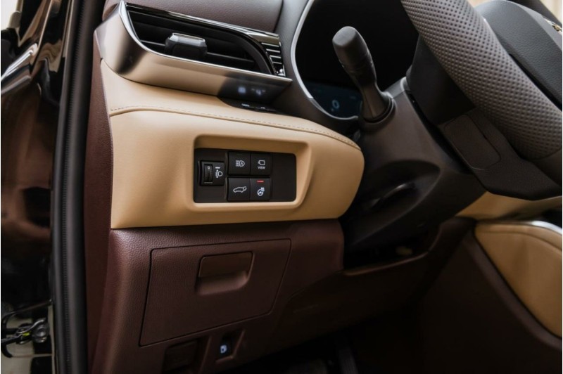 Toyota Highlander IV (XU70) — 2026