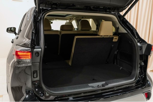 Toyota Highlander IV (XU70) Supreme - 2026