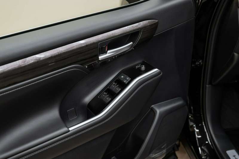 Toyota Highlander IV (XU70) — 2026