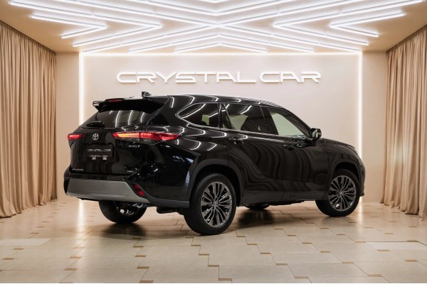Toyota Highlander IV (XU70) Supreme - 2026