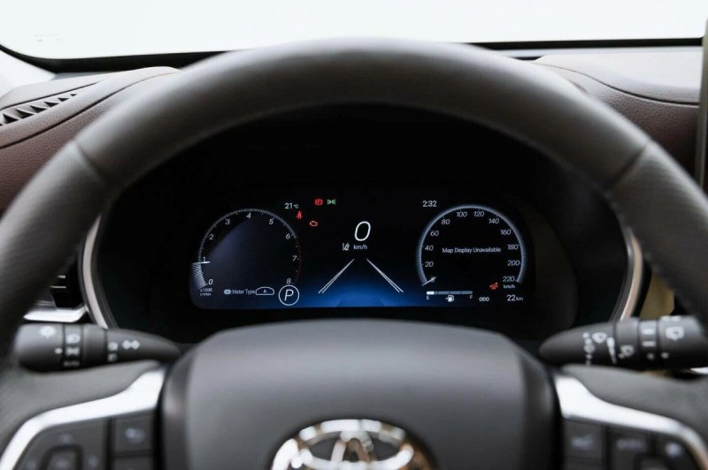 Toyota Highlander IV (XU70) — 2026