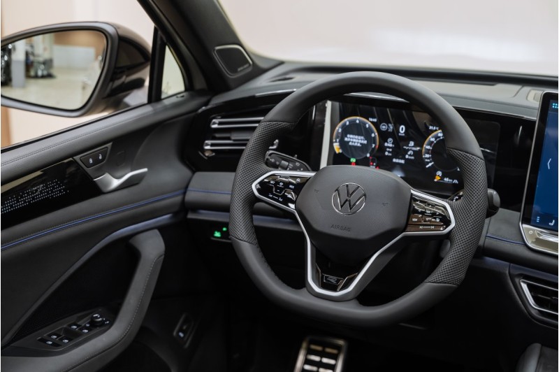 Volkswagen Tiguan III Pro — 2026