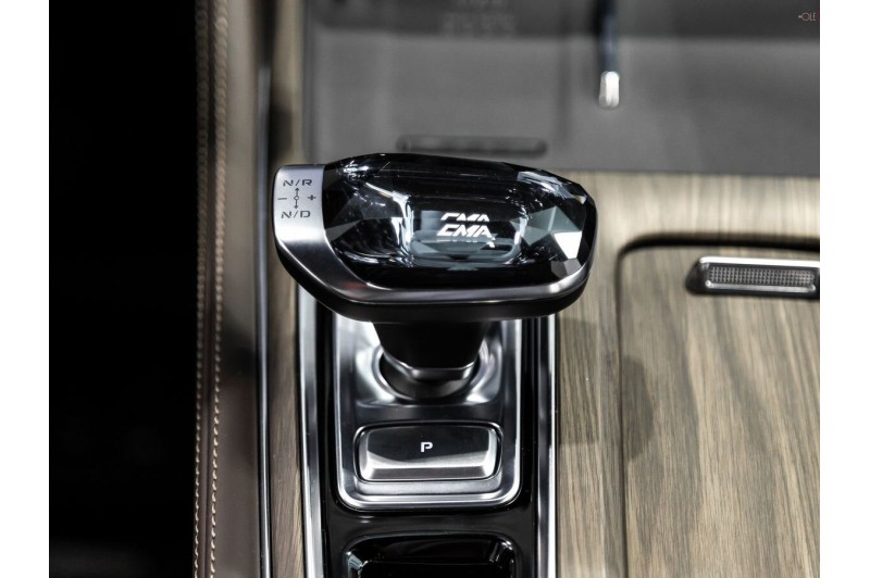Geely Monjaro Full Moon (Xingyue L) - 2026