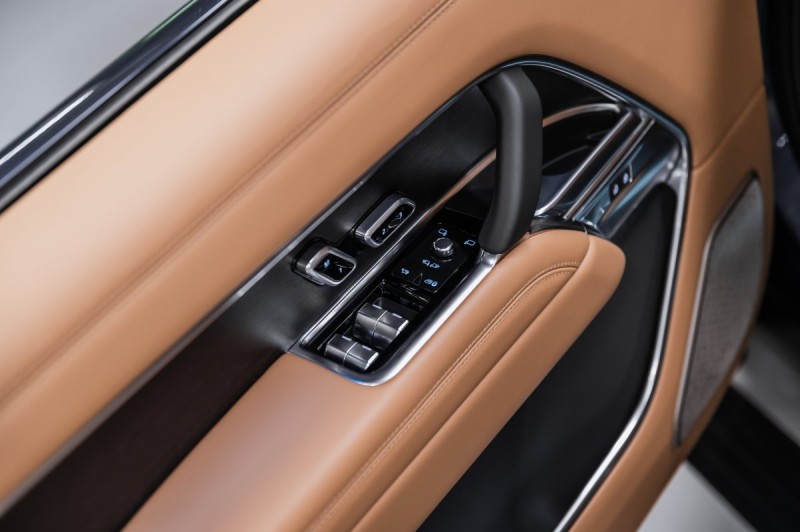 Land Rover Range Rover V — 2025