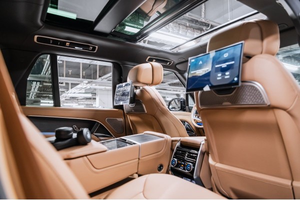 Land Rover Range Rover V (2021—2026) Autobiography - 2025