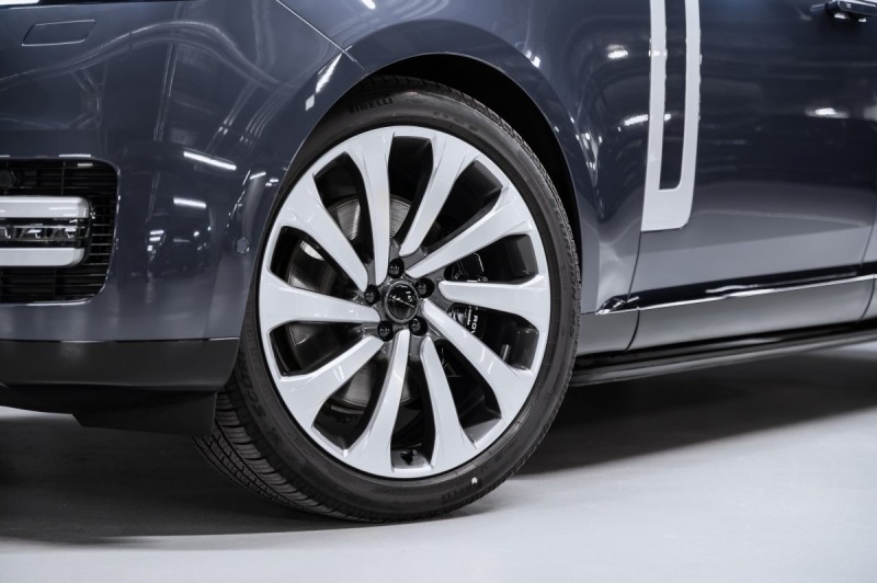 Land Rover Range Rover V — 2025