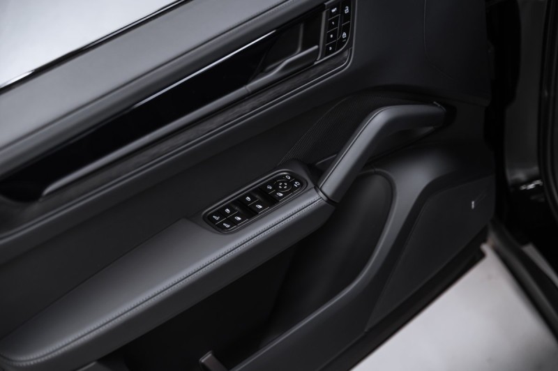 Porsche Cayenne III рестайлинг — 2026
