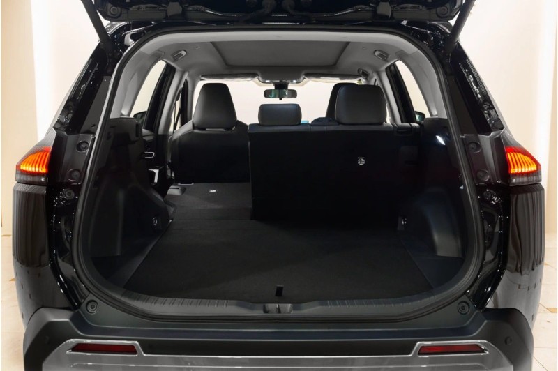 Toyota RAV4 VI (XA60) — 2026