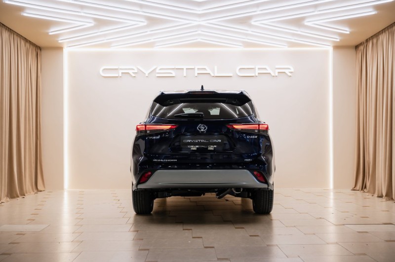 Toyota Highlander IV (XU70) — 2026