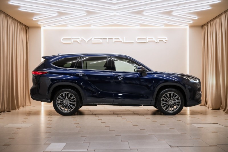 Toyota Highlander IV (XU70) — 2026