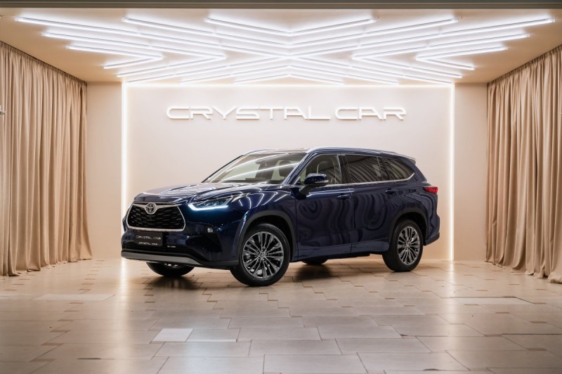 Toyota Highlander IV (XU70) — 2026