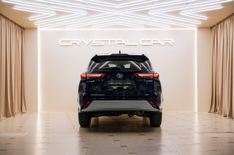 Toyota Highlander IV (XU70) — 2026