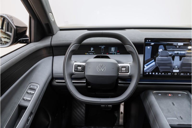 Volkswagen ID ERA 9X I — 2026