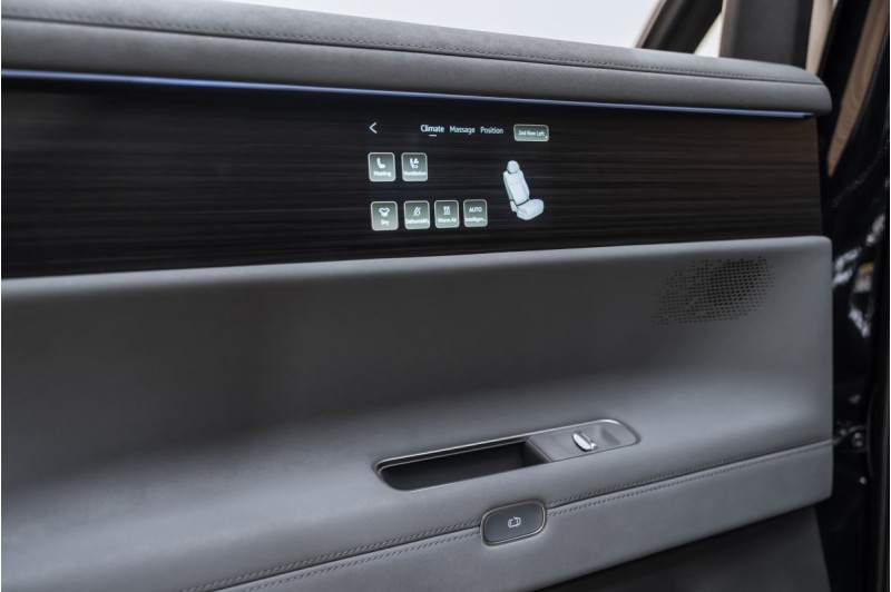 Volkswagen ID ERA 9X I — 2026