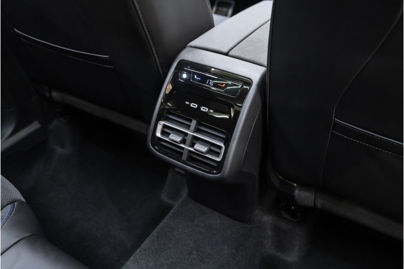 Volkswagen Tiguan III Pro — 2026