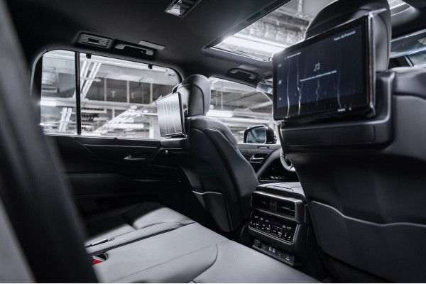 2026 Lexus LX Luxury