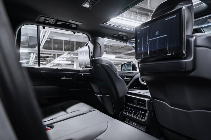 2026 Lexus LX Luxury