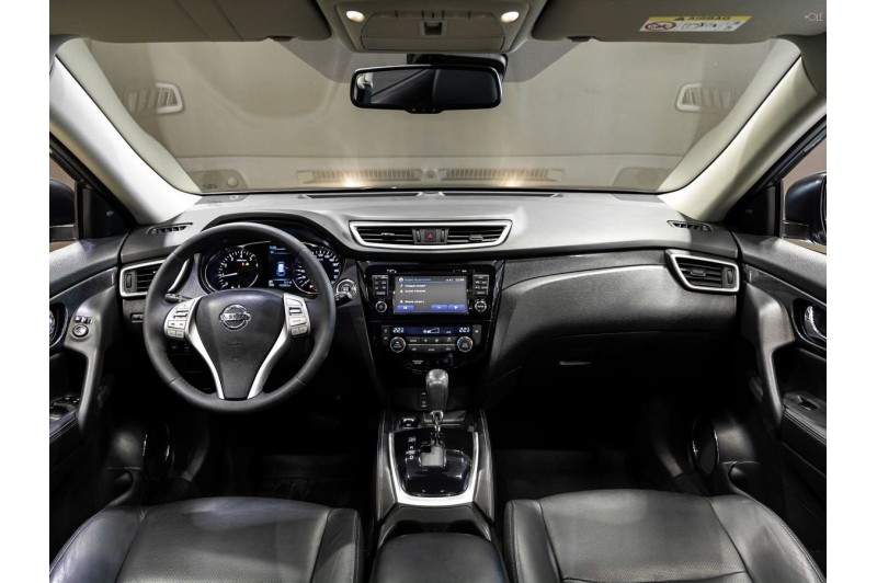2015 Nissan X-Trail SE Top